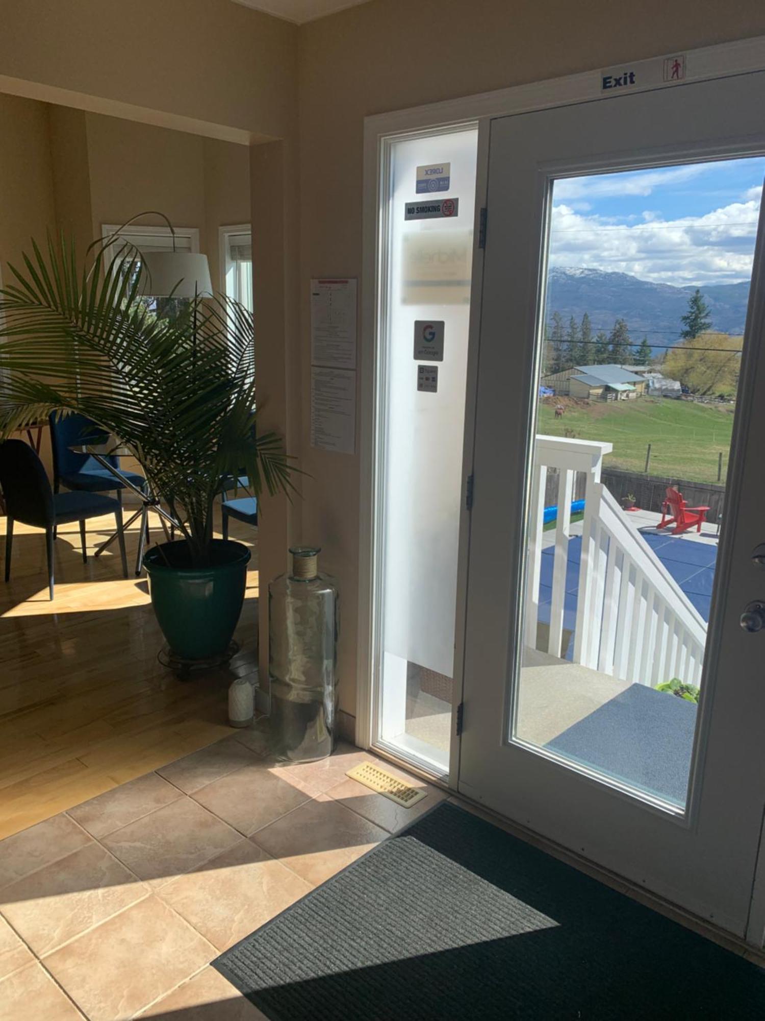 Salish B&B And Spa West Kelowna Exteriér fotografie